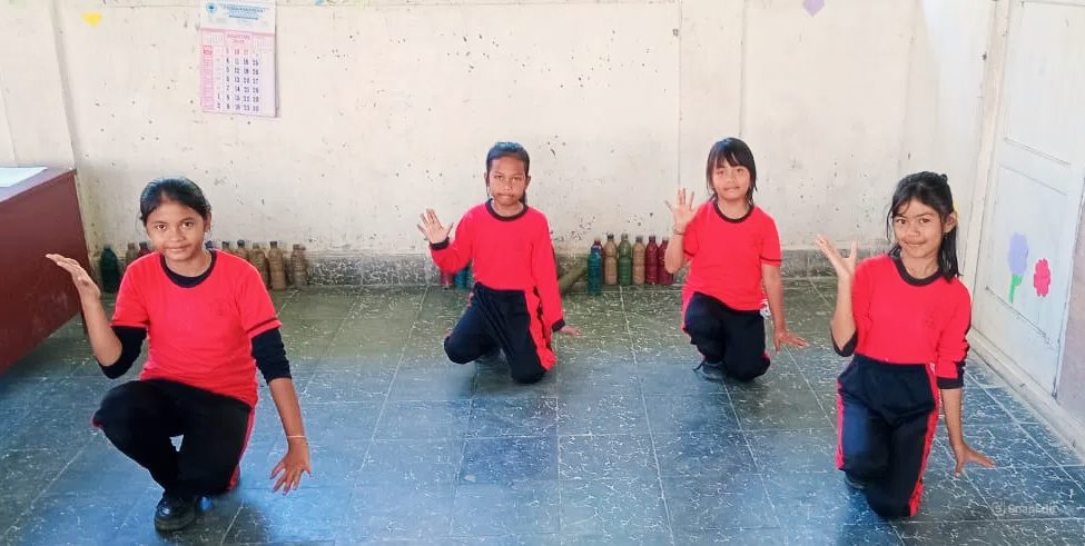 ekstrakurikuler tari